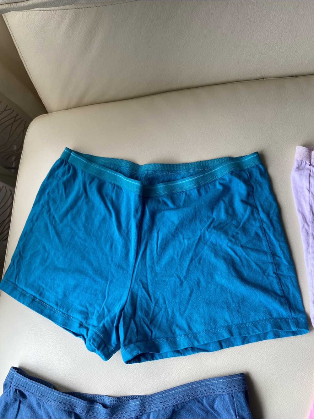 Fruit of the Loom 100% cotton Boyshort Panties - Size Medium (8-10) - 5 pack - Picture 7 of 15